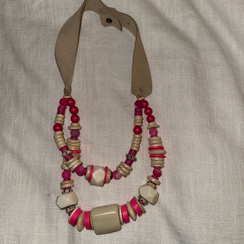 Twine & Twig Layered Classic Necklace | Pink + White